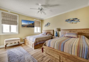 southbeach204-22-bedroom-3.jpg