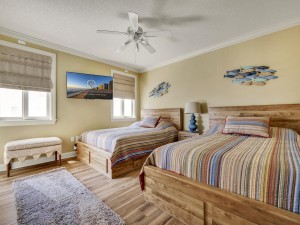 southbeach204-22-bedroom-3.jpg
