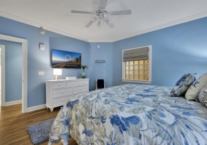 southbeach204-24-bedroom-2.jpg