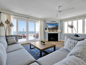 southbeach204-8-living-area.jpg