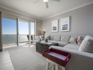 gateway1412-1-living-area-new.jpg