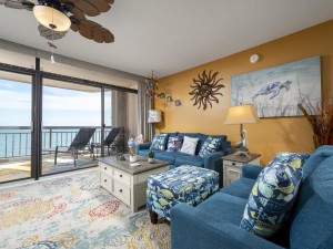fountainhead1202-10-living-area.jpg