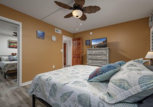 fountainhead1202-19-bedroom.jpg