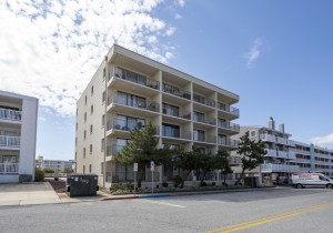 tradewinds203-3-exterior.jpg