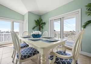 4100-401-1-dining.jpg