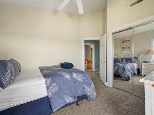 4100-401-15-bedroom-2.jpg