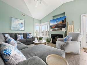 4100-401-2-living.jpg