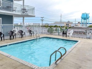 4100-pool.jpg
