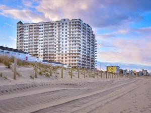 60-60-gateway-grand-exterior-beach-side.jpg