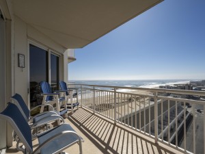 gateway805-1-balcony-and-view.jpg