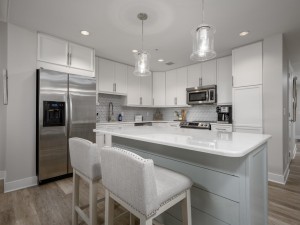 gateway805-14-kitchen.jpg