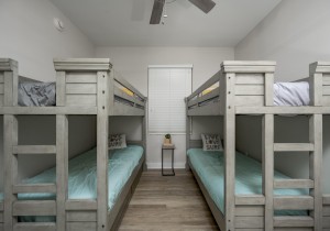 gateway805-26-bedroom-3.jpg