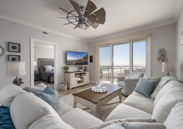 gateway805-9-living-area.jpg