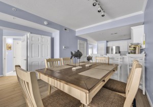 oceancastle202-11-dining.jpg