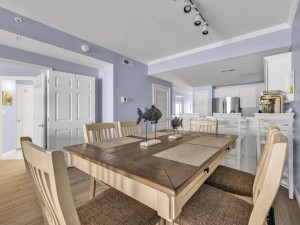 oceancastle202-11-dining.jpg