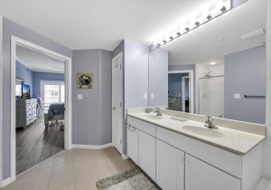 oceancastle202-16-primary-bath.jpg