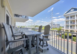 oceancastle202-3-balcony.jpg