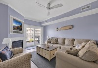 oceancastle202-4-living-area.jpg
