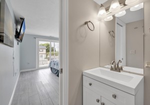 regencyplace105-18-primary.jpg