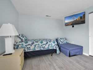 regencyplace105-24-bedroom-3.jpg