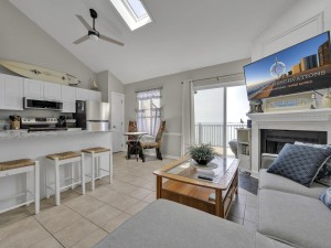 bahamaprincessw-7-open-floor-plan.jpg