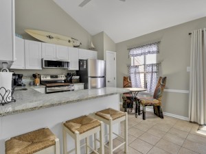 bahamaprincessw-9-kitchen-and-dining.jpg