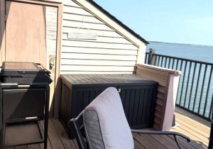 image10-balcony.jpeg