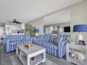 ocean11-606-12-living-area.jpg
