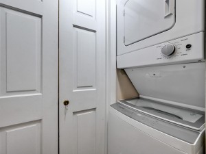 ocean11-606-21-laundry.jpg