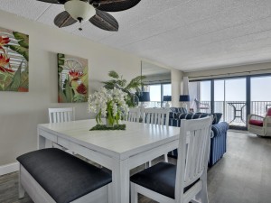 ocean11-606-8-dining-area.jpg