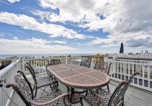 beachvillage3-1-oceanfront-deck.jpg