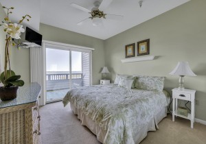 ritz8-15-primary-bedroom.jpg