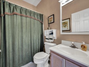 ritz8-20-bath-2.jpg