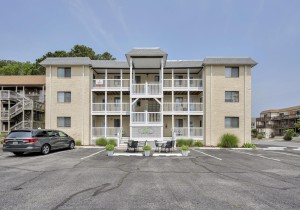 bayvista102-2-exterior.jpg
