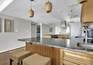 princessroyal702-12-kitchen.jpg