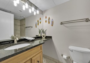 princessroyal702-22-bath-2.jpg
