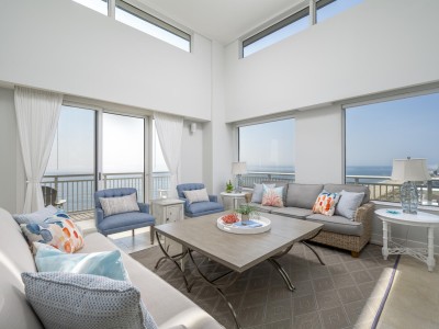 Gateway Grand 1706 Penthouse