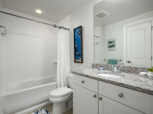 gateway1706-22-bath-2.jpg