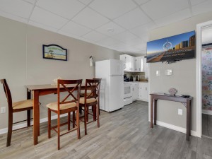 jammer304-8-dining.jpg