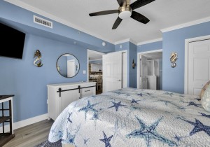 sunsetbay307-16-primary-bedroom.jpg