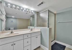 sunsetbay307-17-primary-bath.jpg