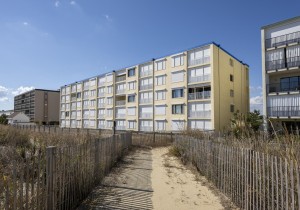 anchoragell307-10-exterior-beach-side.jpg