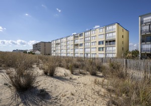 anchoragell307-11-exterior-beach-side.jpg