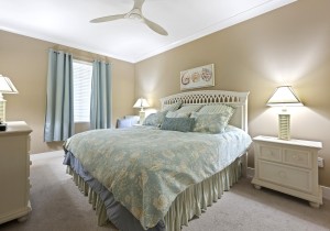 gateway1403-19-primary-bedroom.jpg