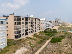 amberwaves-5d-exterior-street-side.jpg