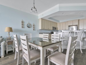 belmont304-12-dining.jpg
