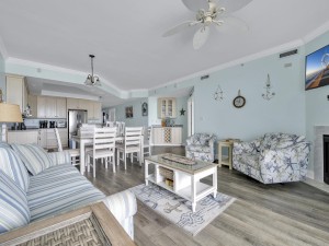 belmont304-13-open-floor-plan.jpg