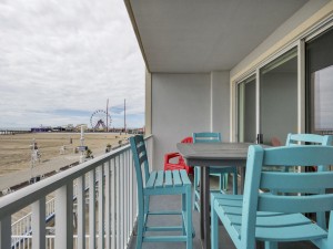 belmont304-4-balcony-and-view.jpg