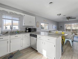 wanmar303-10-kitchen.jpg