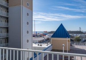 belmont506-3-view.jpg